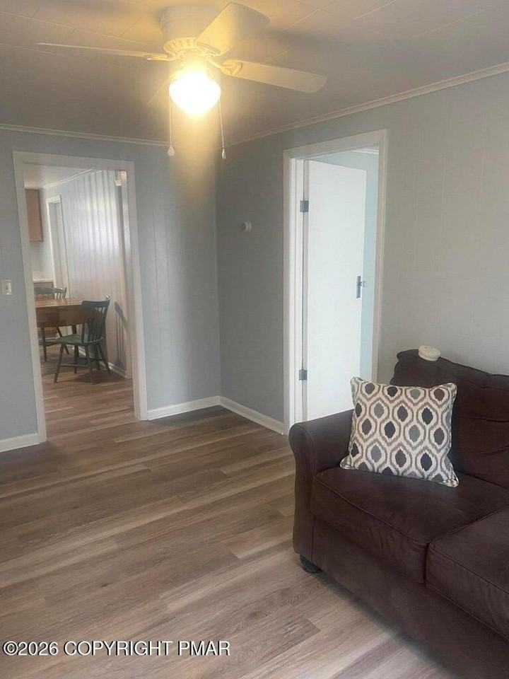 230 Mckinley Ave - Photo 6 of 13