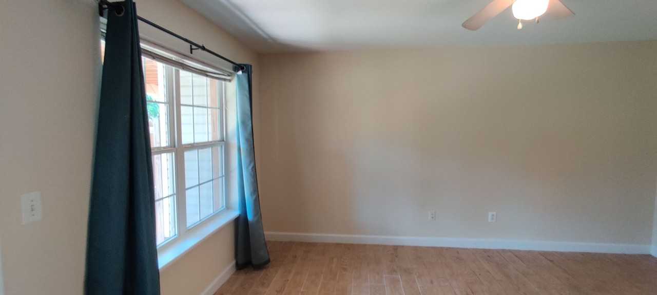 13315 Diamond Ridge Dr - Photo 3 of 18