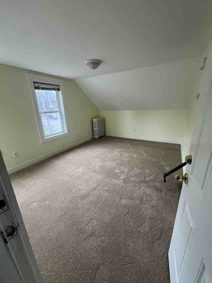 31 Oak St #2 - Photo 3 of 16