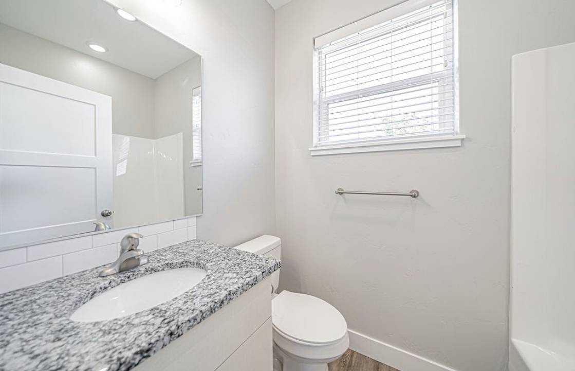 676 Carlow 7th  North - 3201 #3201 - Photo 2 of 10