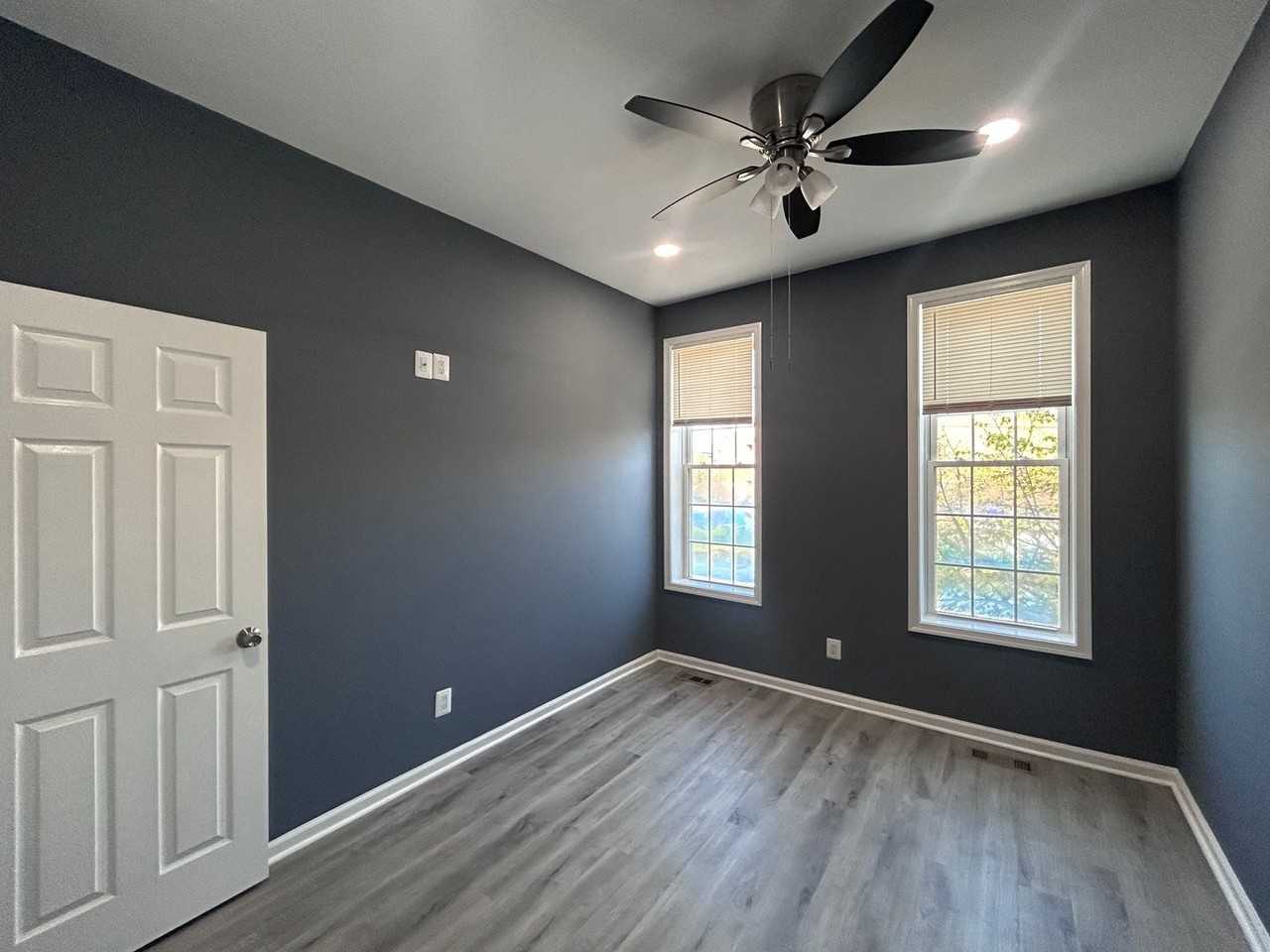 1200 Bayard St - Photo 4 of 10