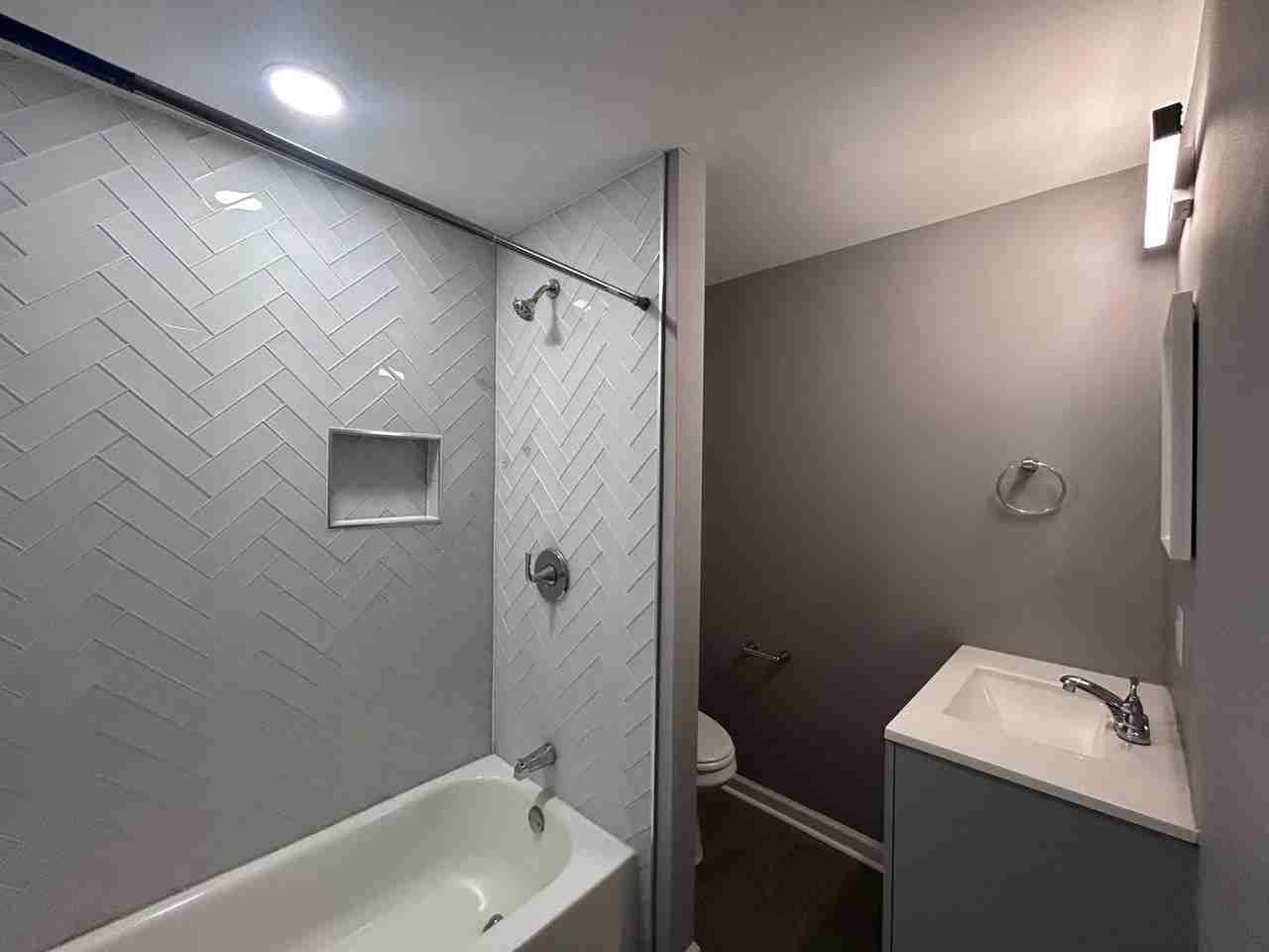 1200 Bayard St - Photo 7 of 10