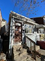 featured image of 104 Fulton St