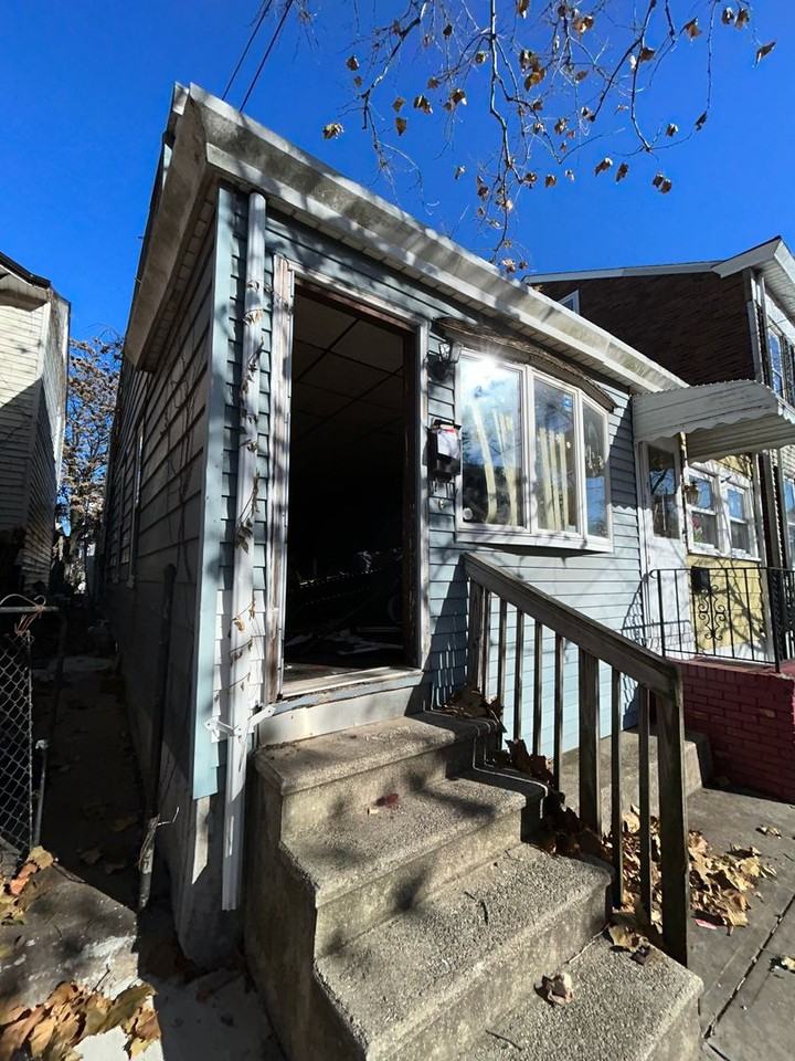 104 Fulton St - Photo 7 of 7