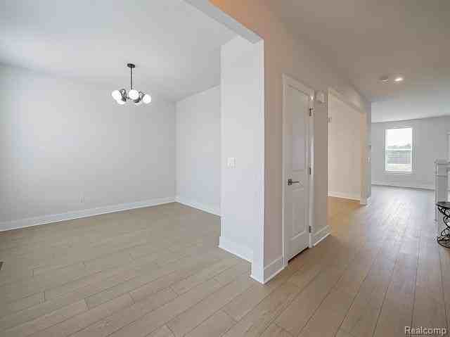 5169 Poppydrew Ln - Photo 7 of 50