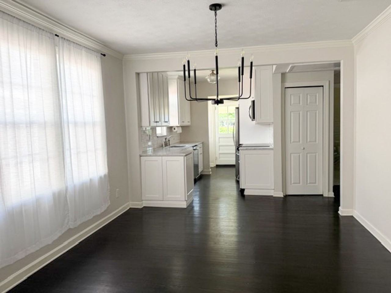 4743 Kerle St - Photo 4 of 22