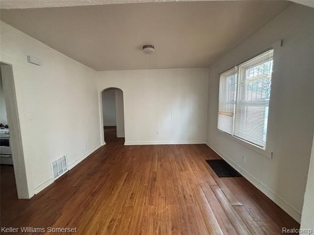 15785 Pinehurst lower level Street - Photo 4 of 8