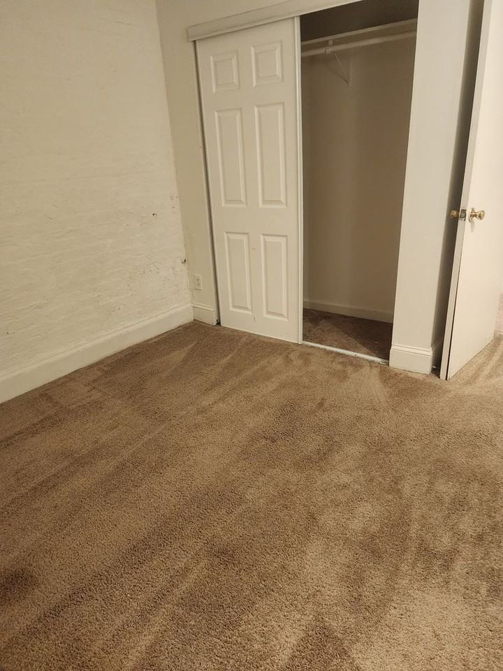717 St Paul St - Photo 5 of 18