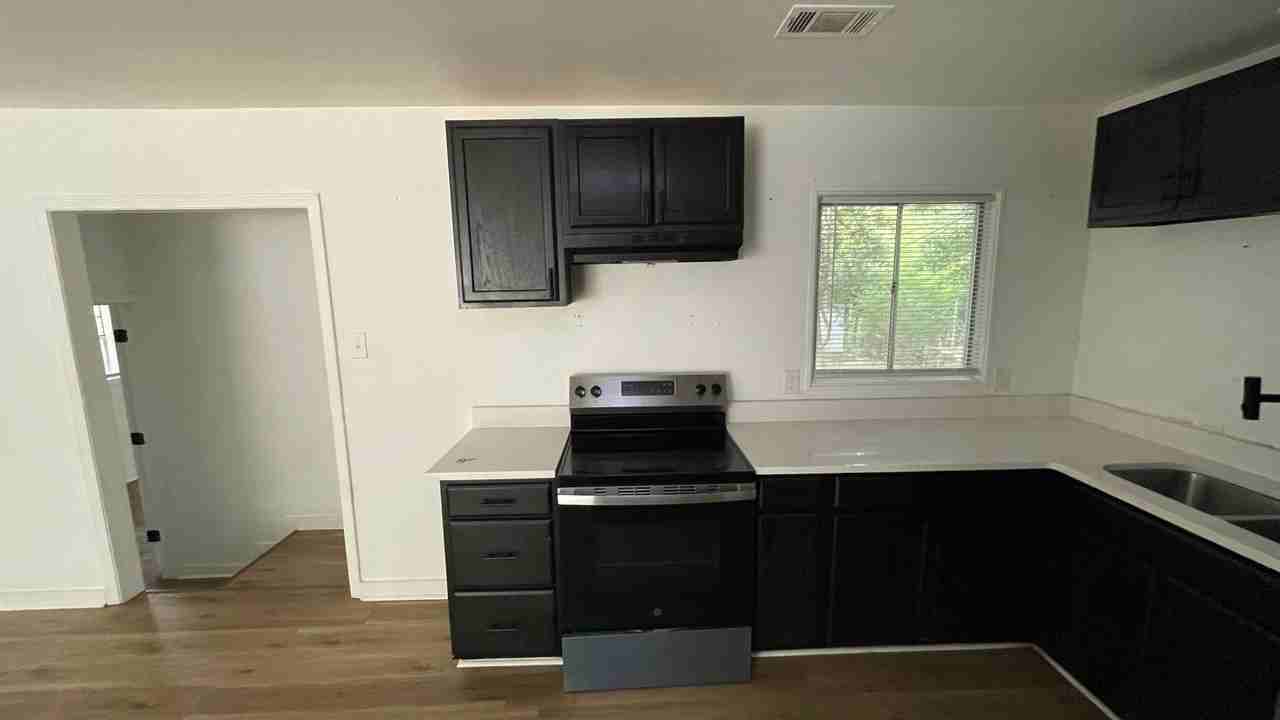 79 S Meadowcliff Dr - Photo 3 of 18