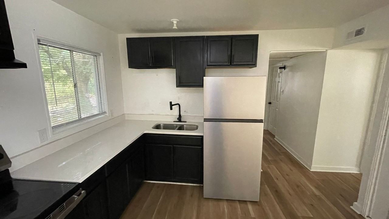 79 S Meadowcliff Dr - Photo 4 of 18