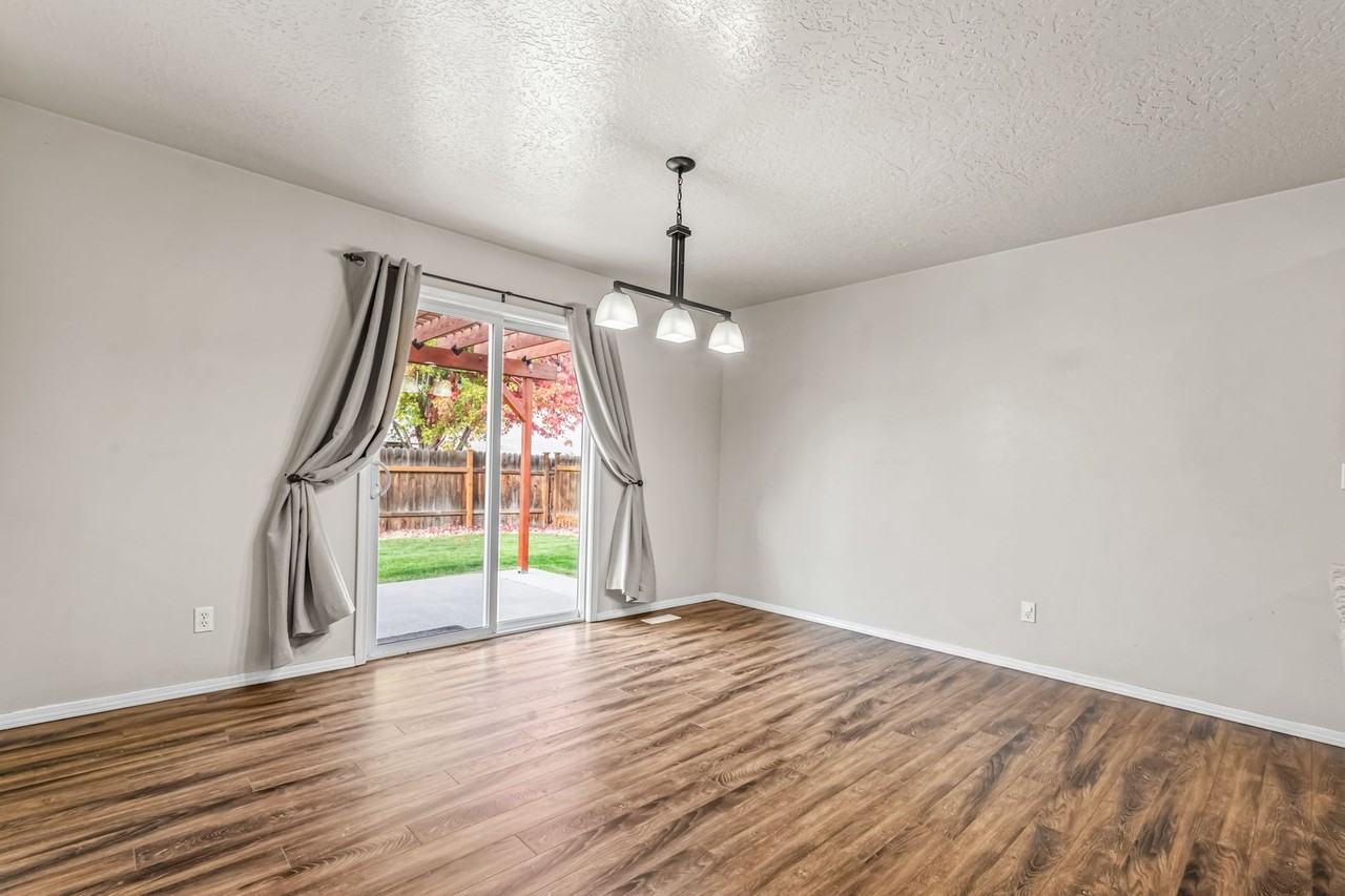 3614 E Hand Cart Ln - Photo 7 of 21