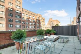 300 E 64th St #8C - Photo 1 of 1