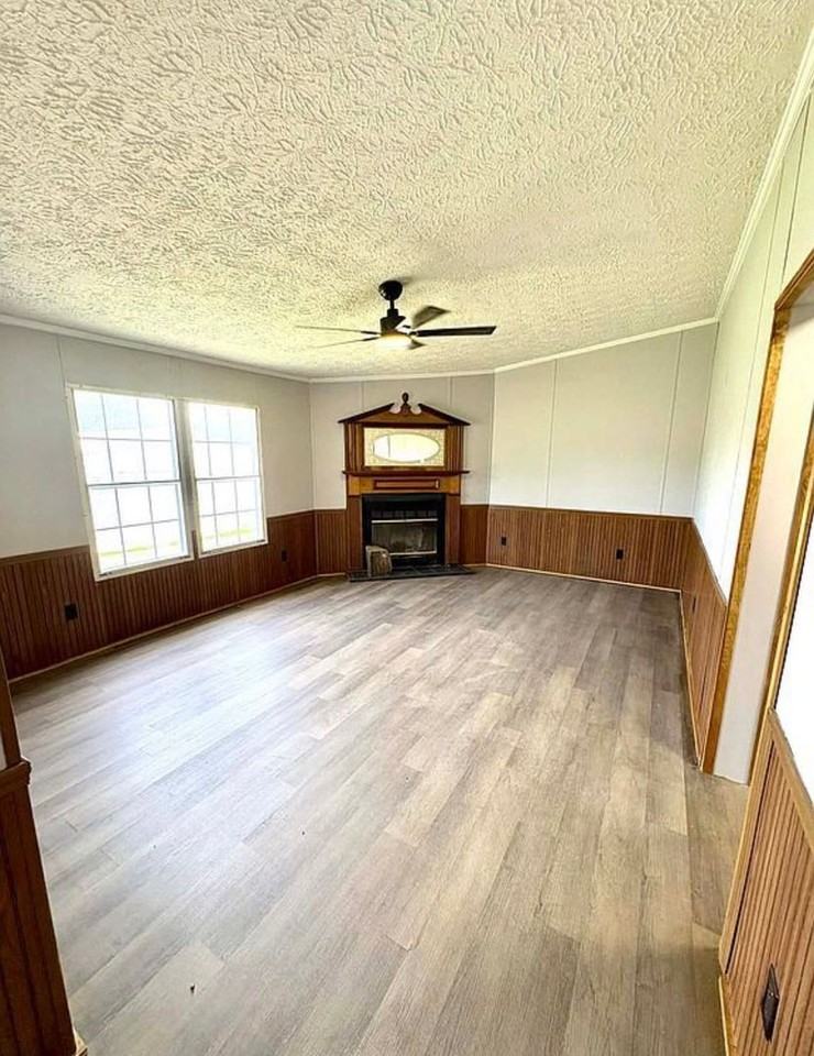 202 One Tree Ln - Photo 6 of 15