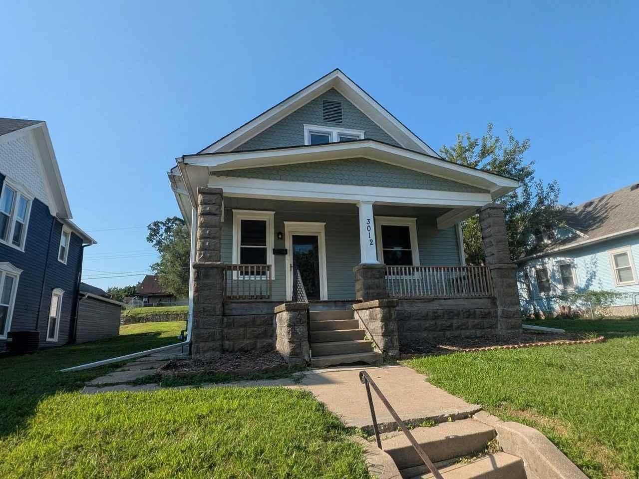 3012 Lafayette St - Photo 3 of 27