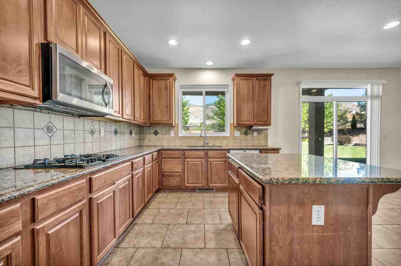 2425 Crooked Canyon Ct - Photo 5 of 50