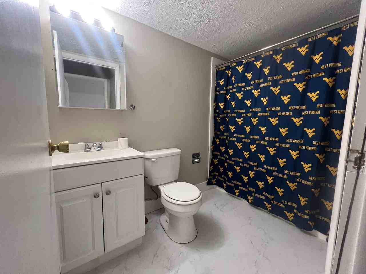 147 Bradley St - Photo 7 of 7
