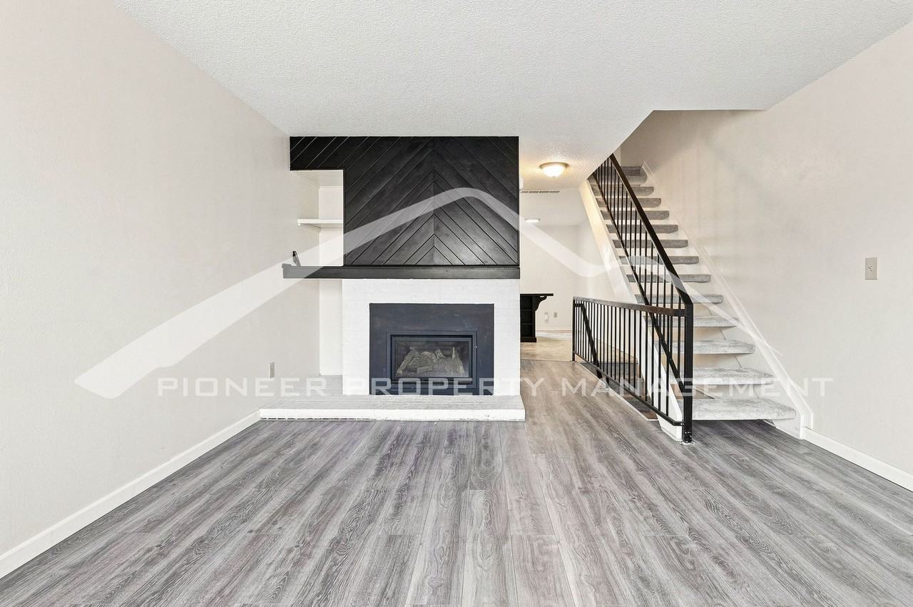 17681 E Loyola Dr #E - Photo 3 of 23