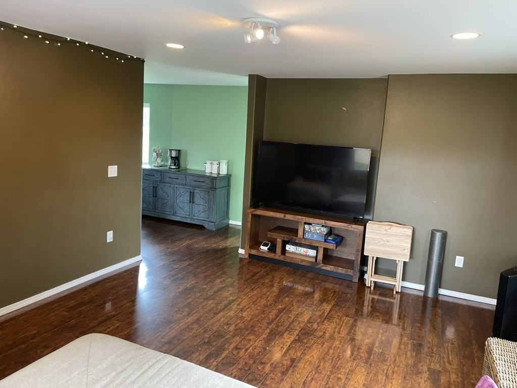 2904 Will Rogers Pl #1 - Photo 4 of 20