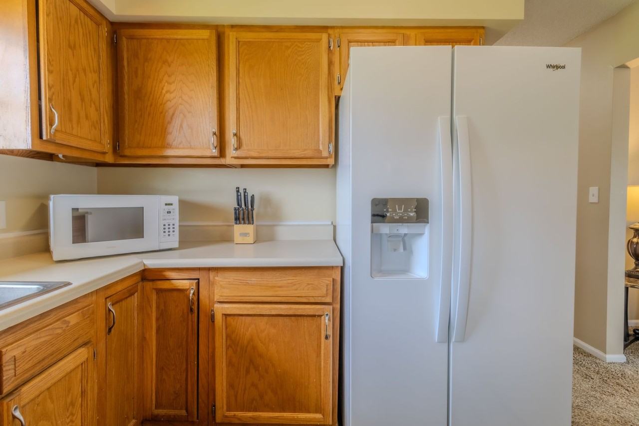 286 Astro Dr - Photo 7 of 22