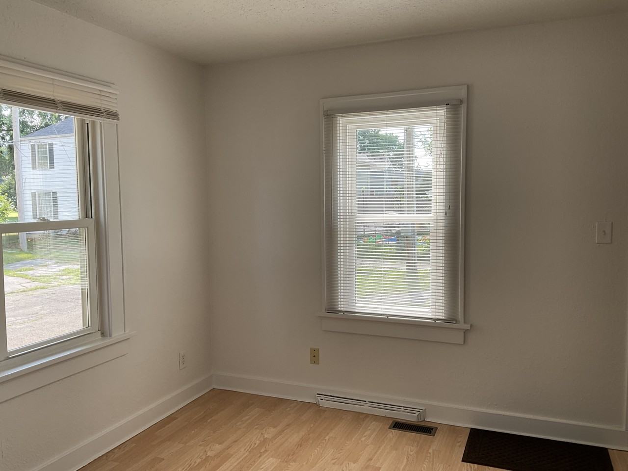 1411 N Anthony Blvd #1 - Photo 5 of 8