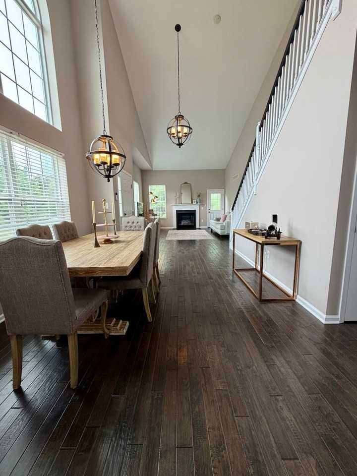 173 Providence Ln - Photo 5 of 38
