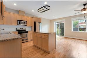 featured image of 11488 Sw Lomax Ter