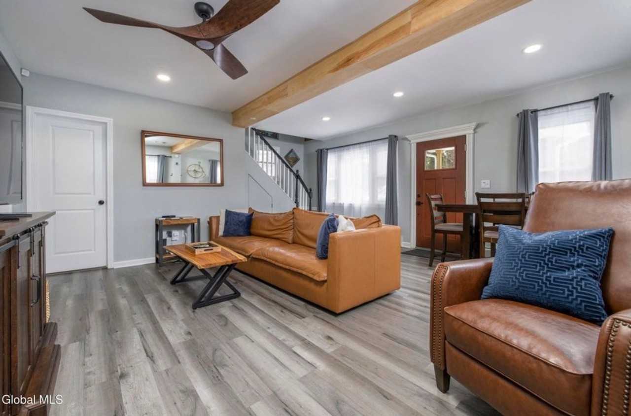 210 Hatchery Rd - Photo 7 of 37