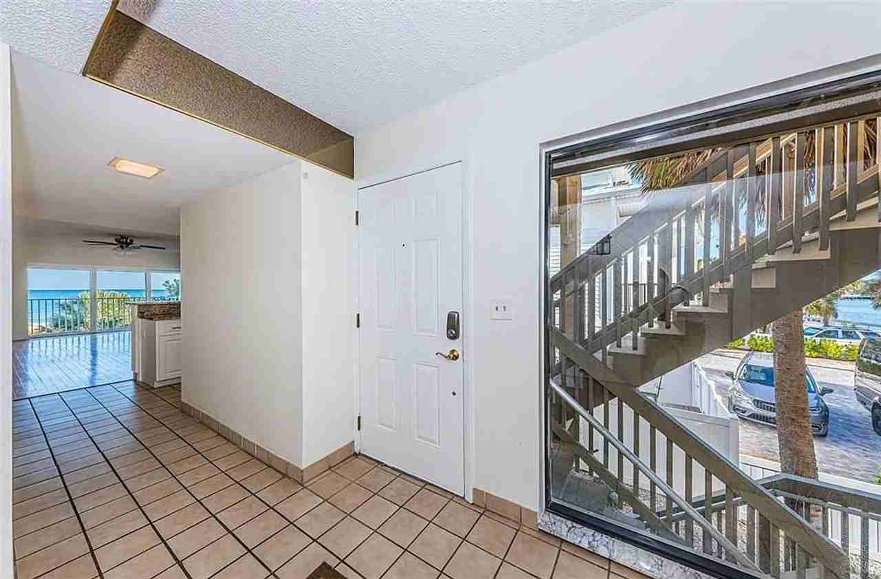 20204 Gulf Blvd #5 - Photo 7 of 23