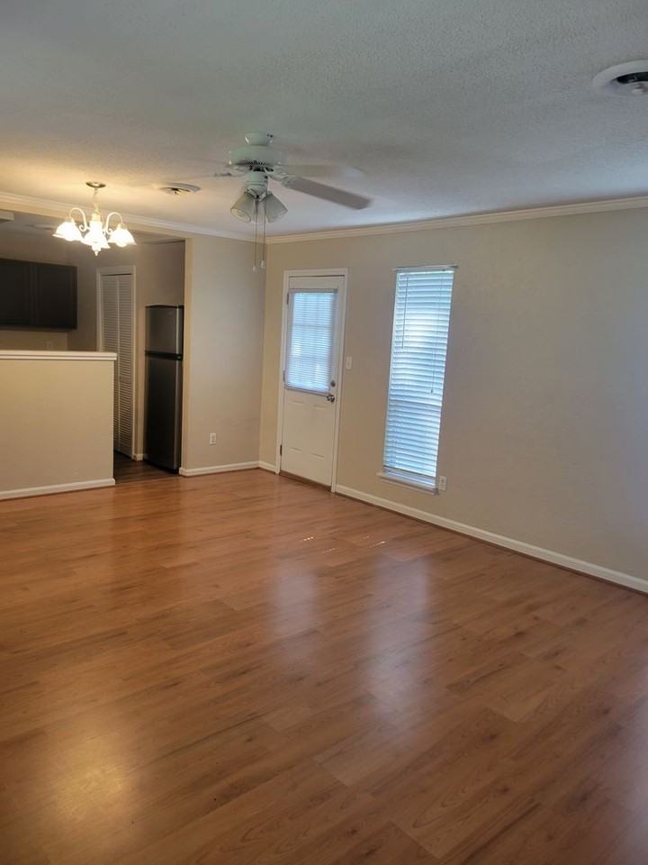 15 Lakewood Ct - Photo 5 of 14