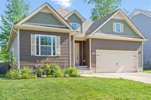 featured image of 515 Sourwood Dr