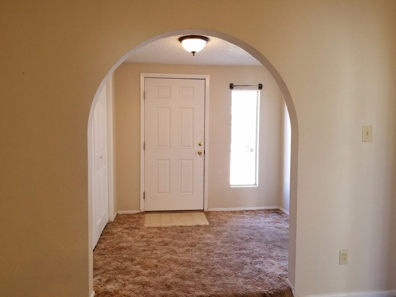 3108 Duckworth Ave - Photo 2 of 17