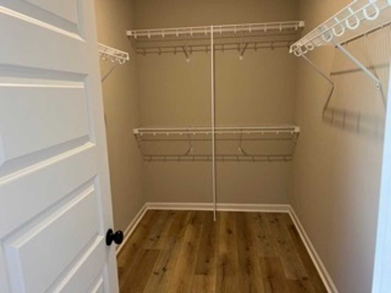 6415 Wildwood Ct - Photo 7 of 18
