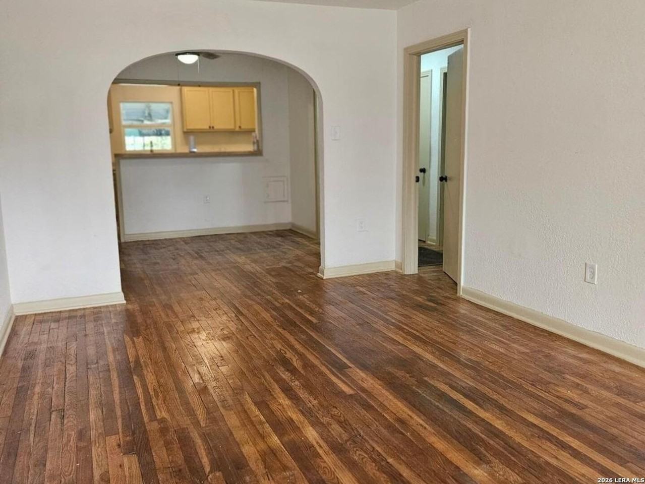 335 Baker - Photo 2 of 10