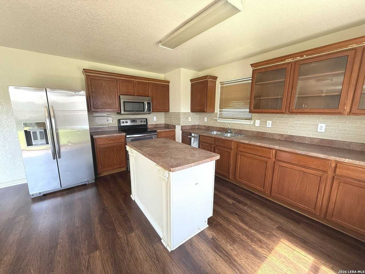9310 Dublin Grn - Photo 3 of 18