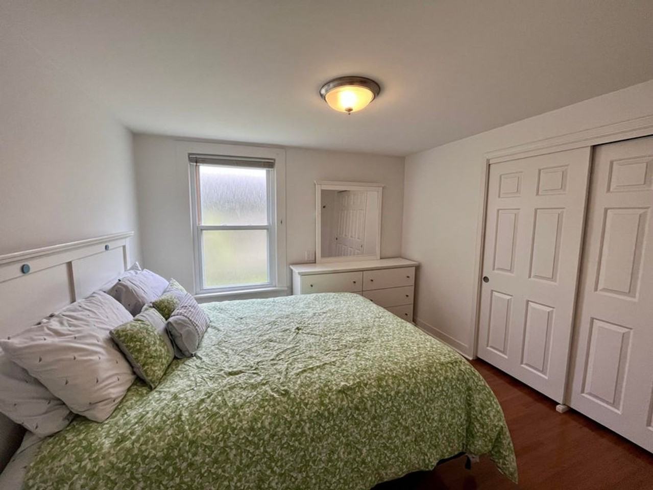 102 N Pier St - Photo 5 of 31