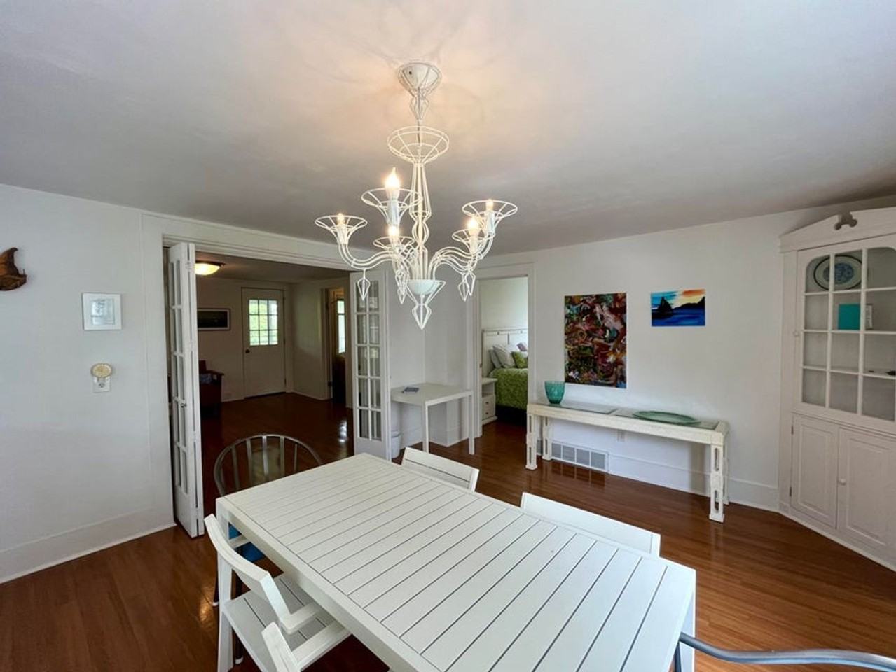 102 N Pier St - Photo 7 of 31