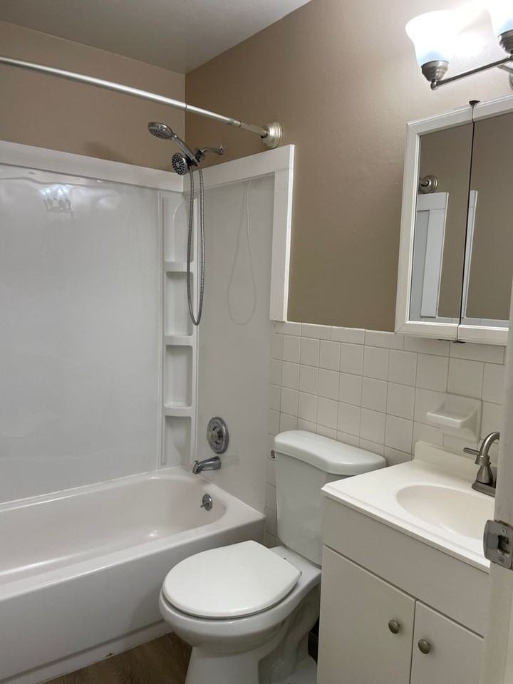 1261 Uhlwood Dr - Photo 6 of 6