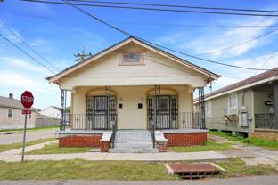 2 Bedroom St Roch (accepts vouchers) - Photo 1 of 1