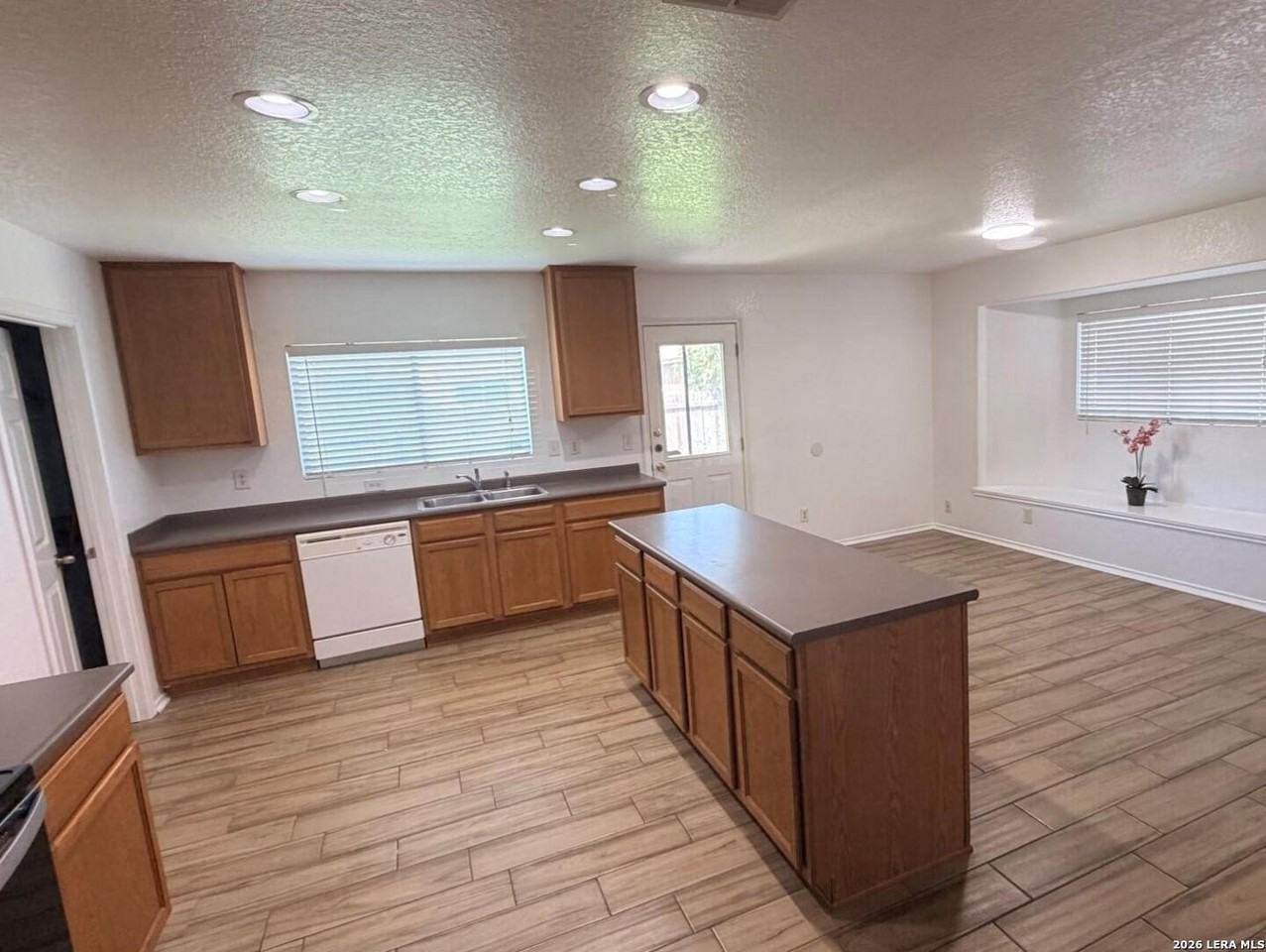 8835 Laguna Rio - Photo 4 of 19