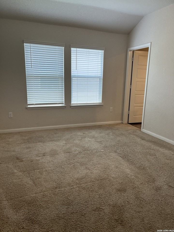 2118 Silver Maple - Photo 2 of 13