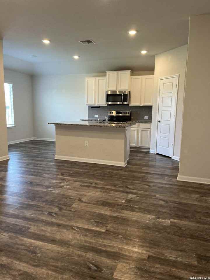 2118 Silver Maple - Photo 7 of 13