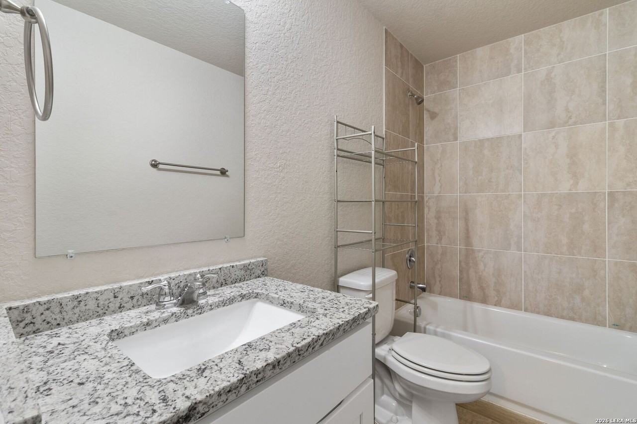 7314 Savannah Brks - Photo 6 of 16