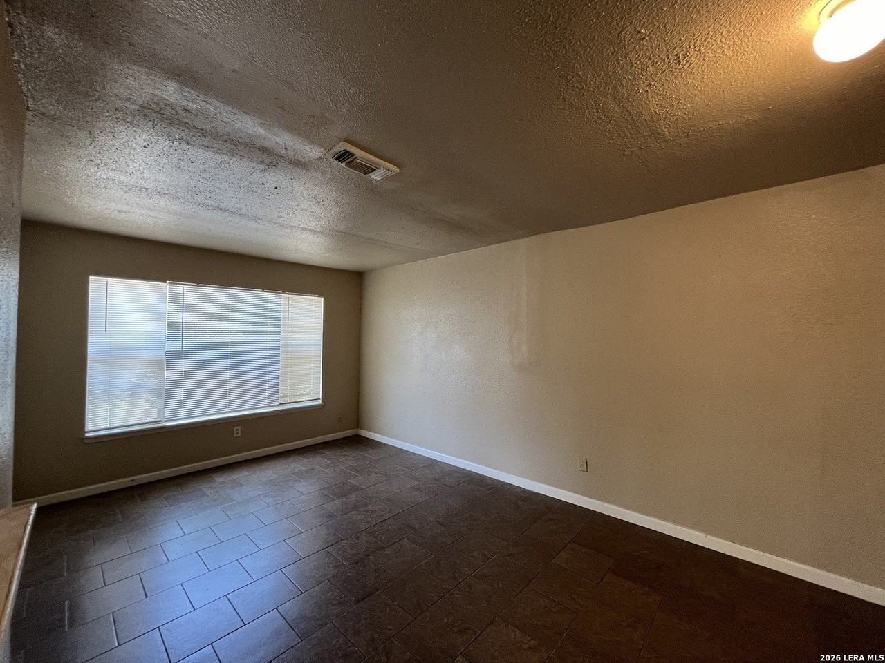 1136 San Francisco - Photo 6 of 20