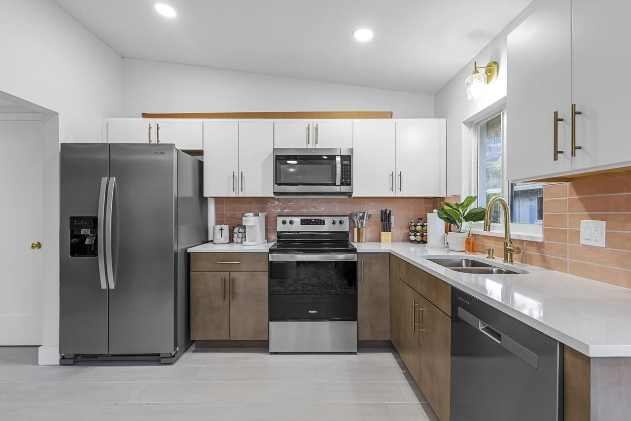 117 Pierce Ave #A1 - Photo 6 of 12