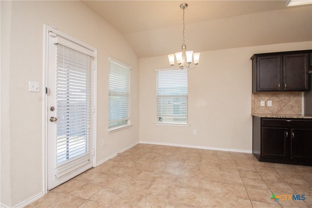 1707 Gigante Dr - Photo 4 of 23