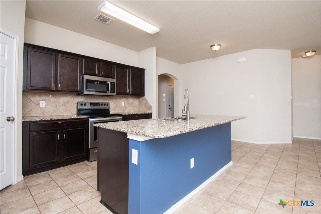 1707 Gigante Dr - Photo 5 of 23