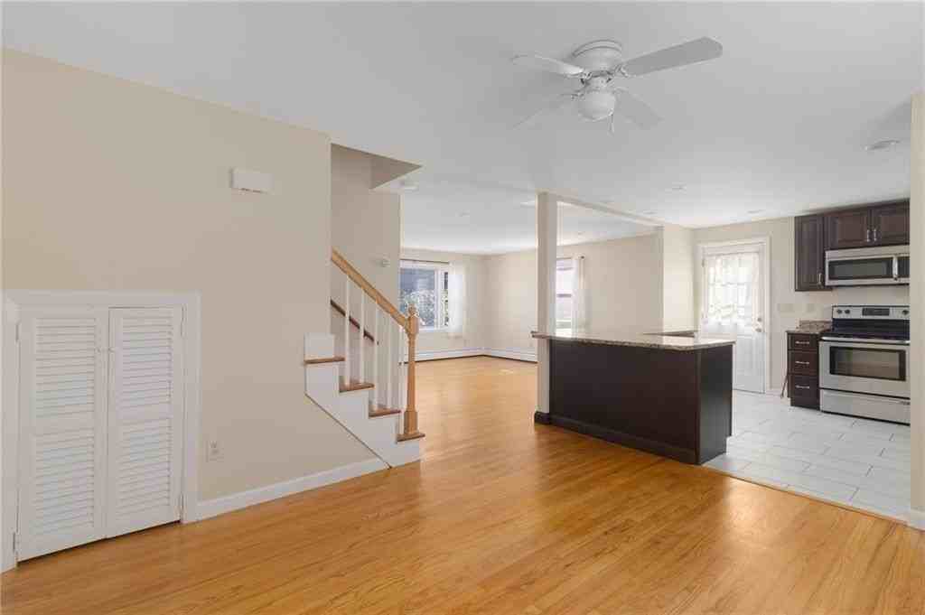 9 Chestnut Hill Rd #B - Photo 4 of 34