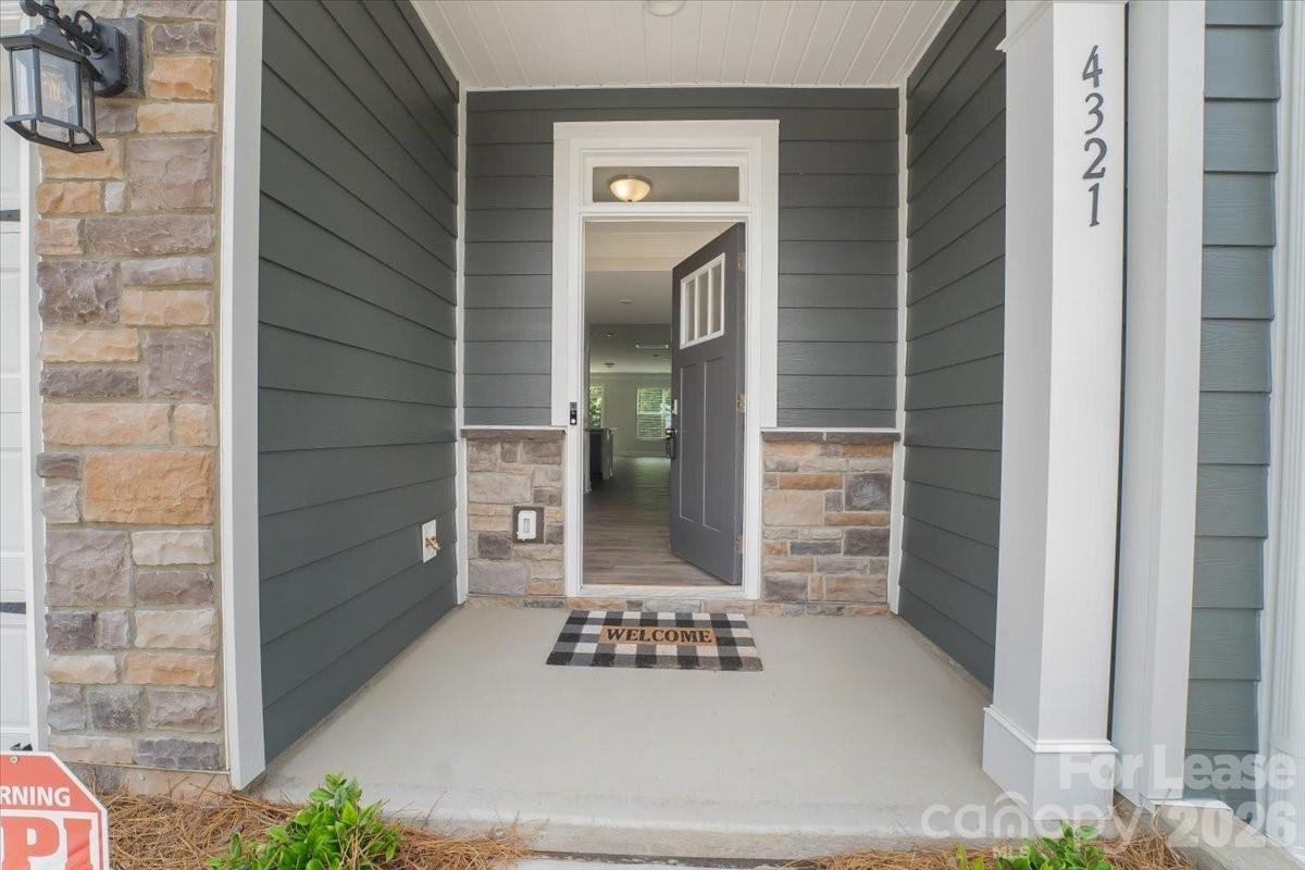 4321 Black Ct - Photo 4 of 41