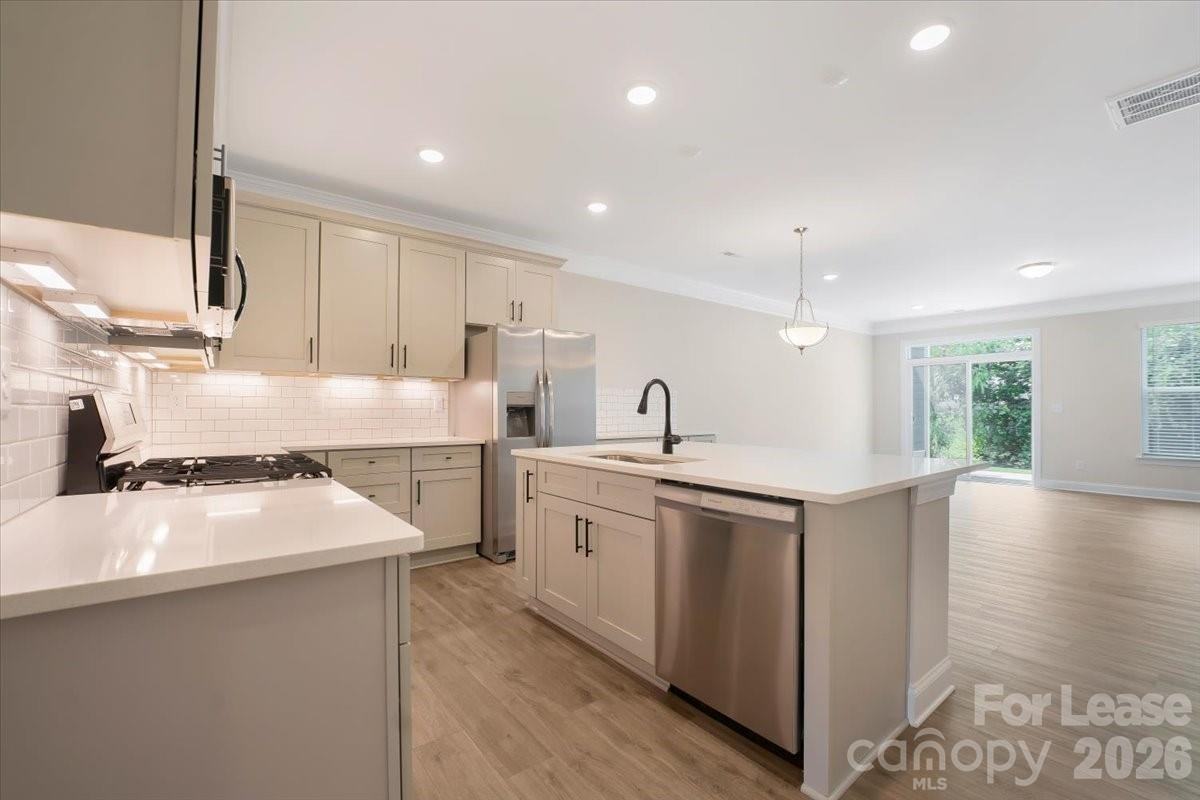 4321 Black Ct - Photo 7 of 41