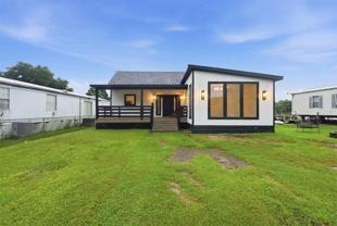 3209 Pennsylvania Rd - Photo 1 of 1